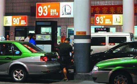 为什么民营加油站的油价会那么低？并不是因为油品质量不好！-新浪汽车