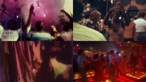 很嗨的酒吧夜场聚会与DJ高清图片下载-正版图片500530478-摄图网