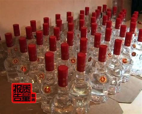 揭秘假酒产业链：假红酒进货价每瓶4.8元_联商网