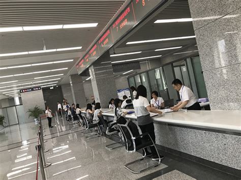 市民可在北京市政务服务中心综合窗口实现“一窗办多事” -新闻频道-和讯网