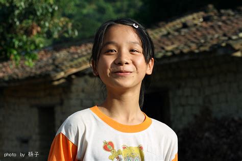 【乡村女孩摄影图片】从化 锦二村纪实摄影_太平洋电脑网摄影部落