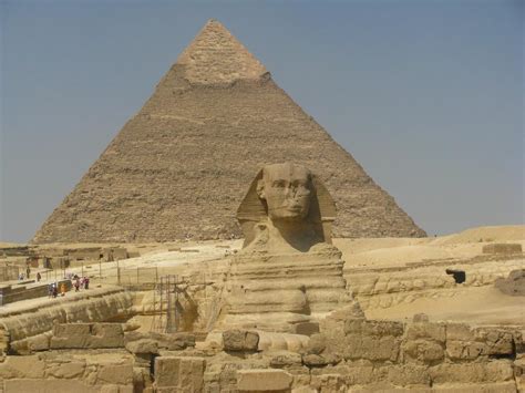 胡夫金字塔究竟是咋建造的？一方石块最重能达到100多吨_凤凰网视频_凤凰网