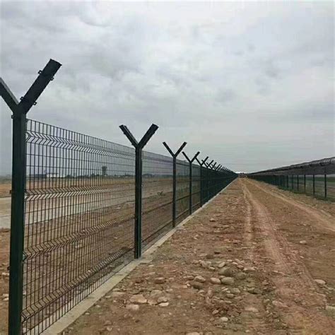 铁丝围栏网 湖南农场框架护栏企业-建材网