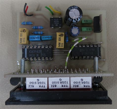 [V] LED Voltmeter CA3161 / CA3262 Chipsat - Mikrocontroller.net