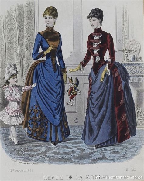 #19th fashion##巴斯尔裙##服装#1885年时尚插画。《西伯利亚的理发师》、《斯万的爱情》就是这个时期的了～