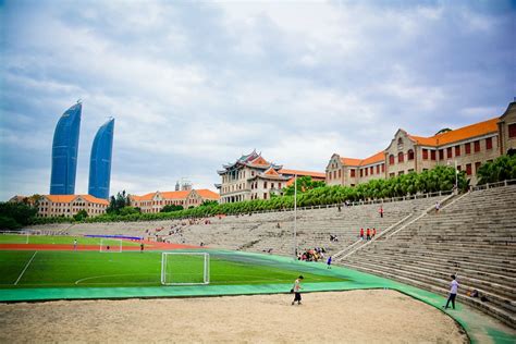 厦门大学上弦场图片