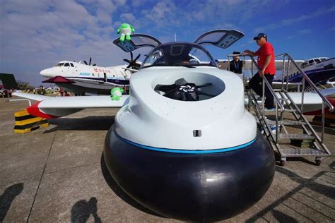 【航展快讯】新型飞行器－“领飞”910地效飞行器首秀珠海航展_气垫船