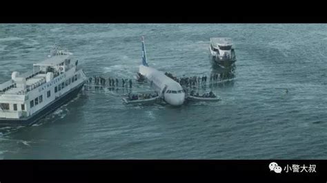 航空史上的一个奇迹，飞机遭遇鸟群袭击，成功在水面迫降！_腾讯视频