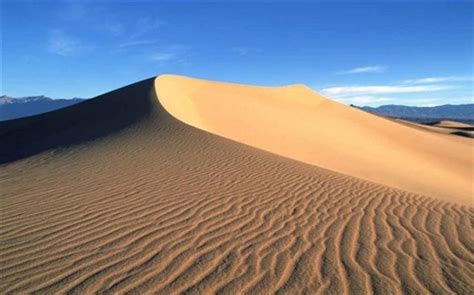沙漠里面没有水和生命？风景优美的塔克拉玛干沙漠告诉你