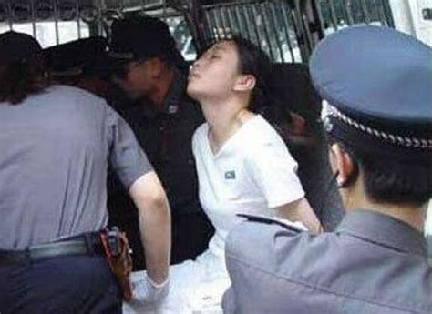 中国抓获贩毒女团伙，为什么有人要去吸毒？_法库传媒网
