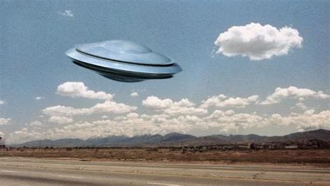 外星人UFO真的存在吗？地球发现不明飞行物是外星人的？