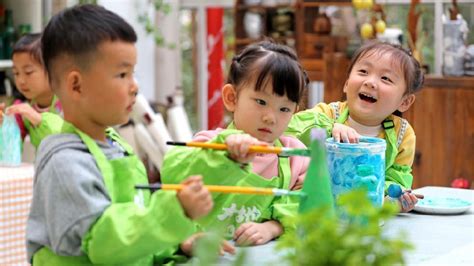 新增10天育儿假！广州新计生政策3月起实施|育儿|计生政策|子女_新浪新闻