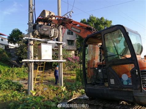 10kV岭明线庙梁村3#台区开展变压器增容工作 - 铜马电力