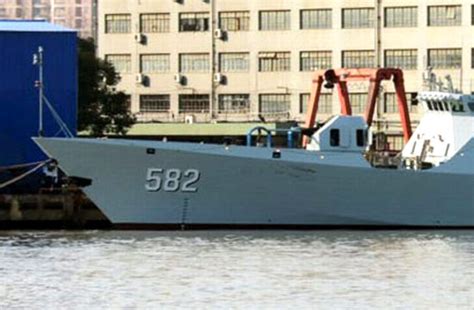 我国第39艘下水的056型护卫舰“张掖”舰即将服役，令人振奋！