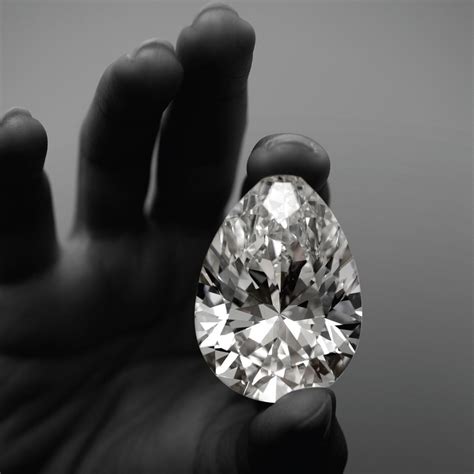 『钻石』一颗228.31ct水滴形钻石「Harrods Diamonds」将在伦敦出售 | iDaily Jewelry · 每日珠宝杂志