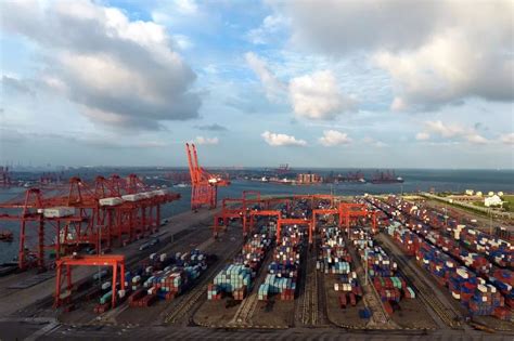 27亿元升级30万吨级航道 沧州黄骅港打造雄安新区出海口|界面新闻 · 中国
