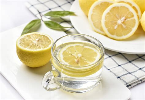 柠檬水的做法_【图解】柠檬水怎么做如何做好吃_柠檬水家常做法大全_只是一撮盐_豆果美食