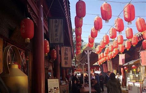 西安人最爱去的10条小吃街：菊花园美食众多，建国路具有特色-第一排行网