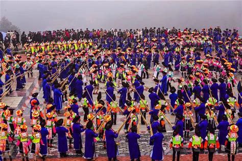 贵州惠水摆金举行苗族文化艺术节
