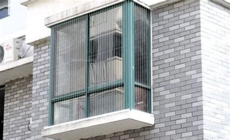 家里安装防盗窗 为什么要多加2根不锈钢管 - 装修保障网