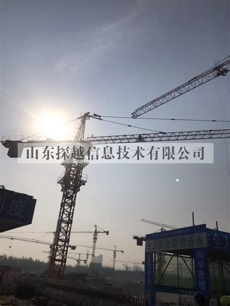 天津市建设工程信息网官网：http://www.tjconstruct.cn