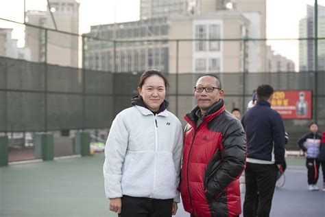 国家网球队队员朱琳执教合肥市星月湾网球俱乐部-搜狐大视野-搜狐新闻