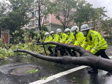 市区突降暴雨 市住建部门“汛”速行动_盐城_盐城网_盐城第一新闻网_盐城广播电视总台主办的视频新闻门户网站