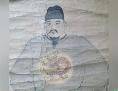 老汉为证明自己是朱元璋后代，将祖辈珍藏600年画像上交国家！