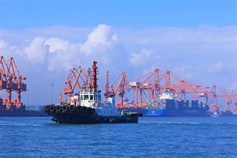 北部湾港首次跻身全国货物吞吐量、集装箱量“双前十”-港口网