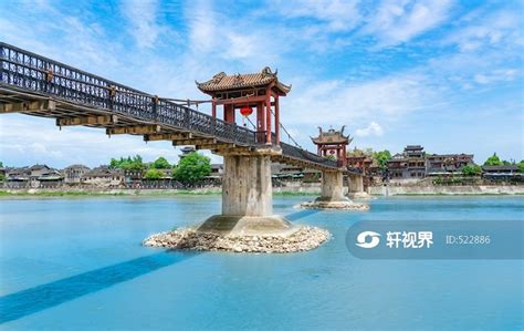 四川成都崇州元通古镇汇江桥和西河里的倒影 图片 | 轩视界