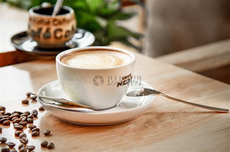 奶茶咖啡饮品拍摄高清图片 - 爱图网设计图片素材下载