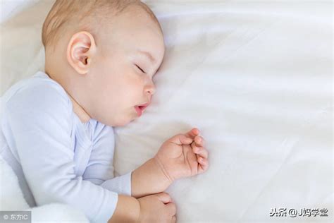 梦到婴儿（婴儿宝宝睡眠期间会做梦吗）-幼儿百科-魔术铺