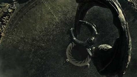 普罗米修斯2《异形：契约》大卫复活在飞船上投黑色罐头_腾讯视频