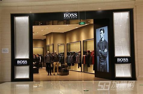 商业中心BOSS男装店高清图片下载_红动中国