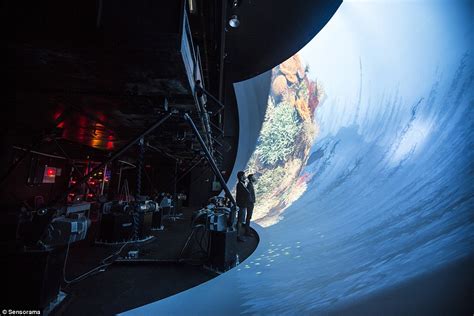 南美首家6D影院建成 号称全球最大屏幕_旅游频道_凤凰网