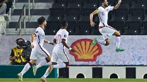 卡塔尔国家队防守反击明智，借主场优势顺利出线？球迷：不可小视_东道主_世界杯_球员