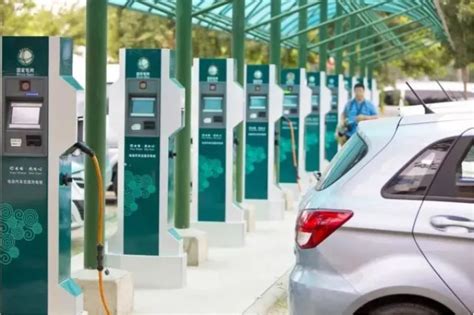 白银区加快新能源汽车充电设施建设，为绿色出行“加油”