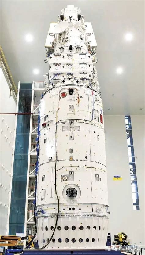 中国空间站喜迎“新居”，问天实验舱发射成功__凤凰网