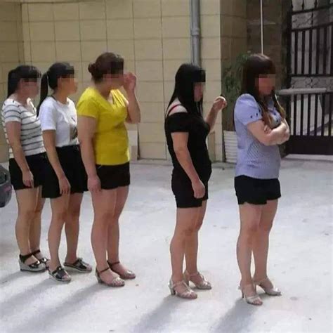 9人被抓！桂林一宾馆内多名女子浓妆艳抹，不断有男子进出…_手机新浪网