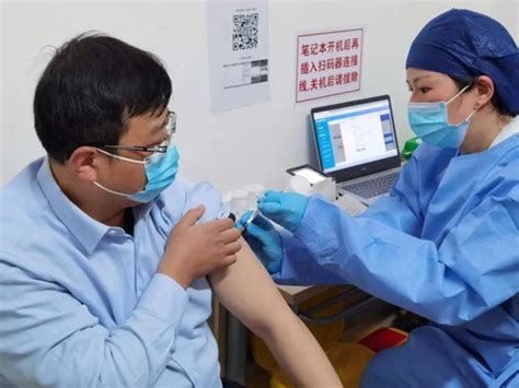 上海出租车驾驶员新冠疫苗免疫接种全面启动，持续升级疫情 ...