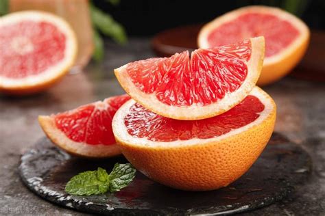 减肥的水果有哪些，盘点十种越吃越瘦的水果 - 花语网