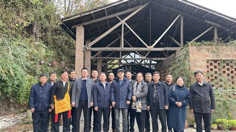 绿春县党政代表团来访重庆大学共同推进定点帮扶工作-重庆大学信息公开