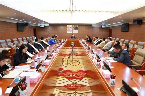 自治区检察院召开庆祝新中国成立70周年老干部座谈会