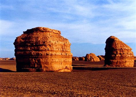 雅丹地貌 的图像结果