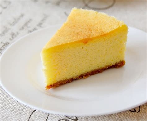 【柠檬轻乳酪蛋糕的做法步骤图，怎么做好吃】烟火间_下厨房