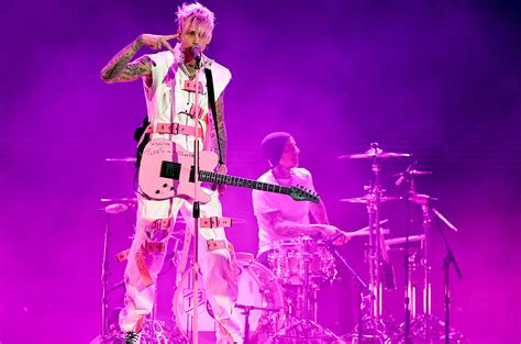 SummerStage Returns to NYC With Machine Gun Kelly & Patti Smith – Billboard