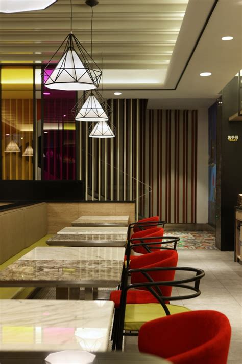 深圳顶峰茶餐厅-休闲娱乐类装修案例-筑龙室内设计论坛