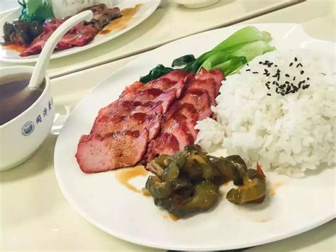 北京十大必吃餐厅（品尝北京美食的绝佳选择） - 旅游优选号