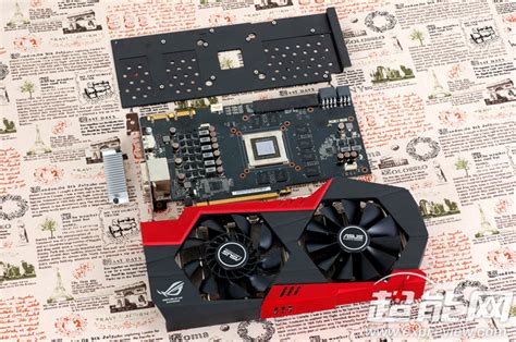 显卡PCB：4GB显存，6+2相超合金供电 - 最亲民的ROG显卡，华硕Striker GTX 760 4GB评测 - 超能网