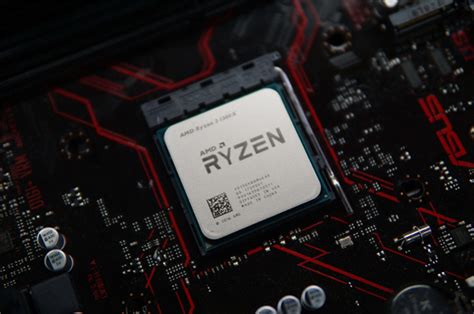 AMD 旗舰处理器 R9 7950X 降至 3499 元，去年首发 5499 元 - IT之家